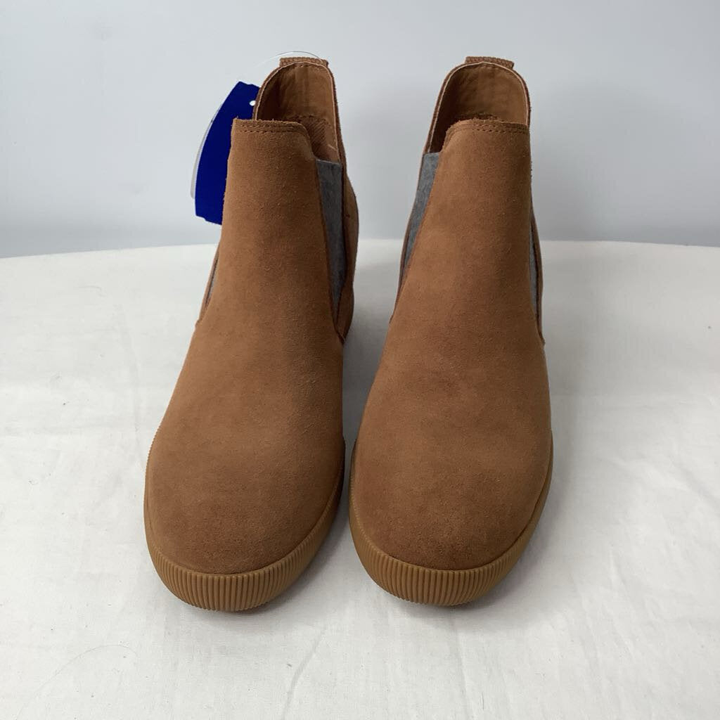 Sorel Boots 8.5 Camel/Gray