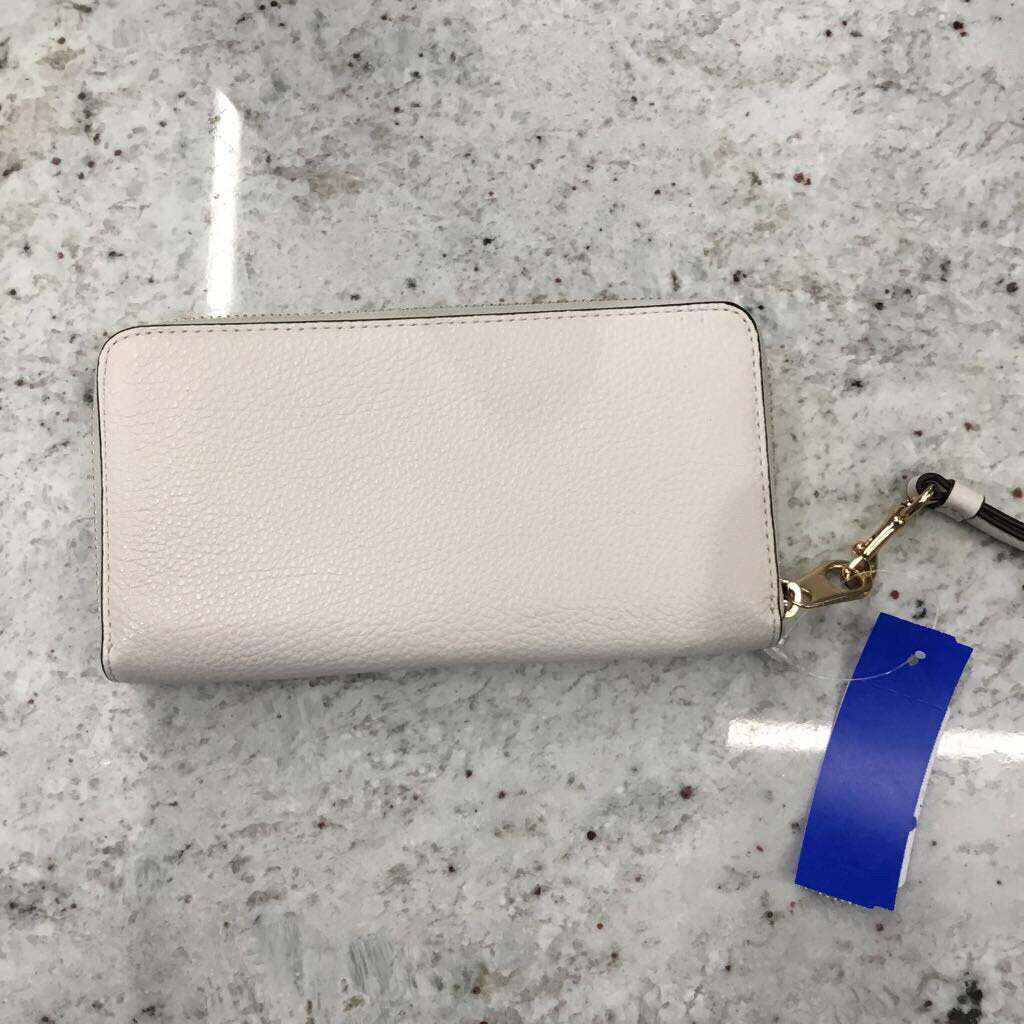 Coach Wallet Cream