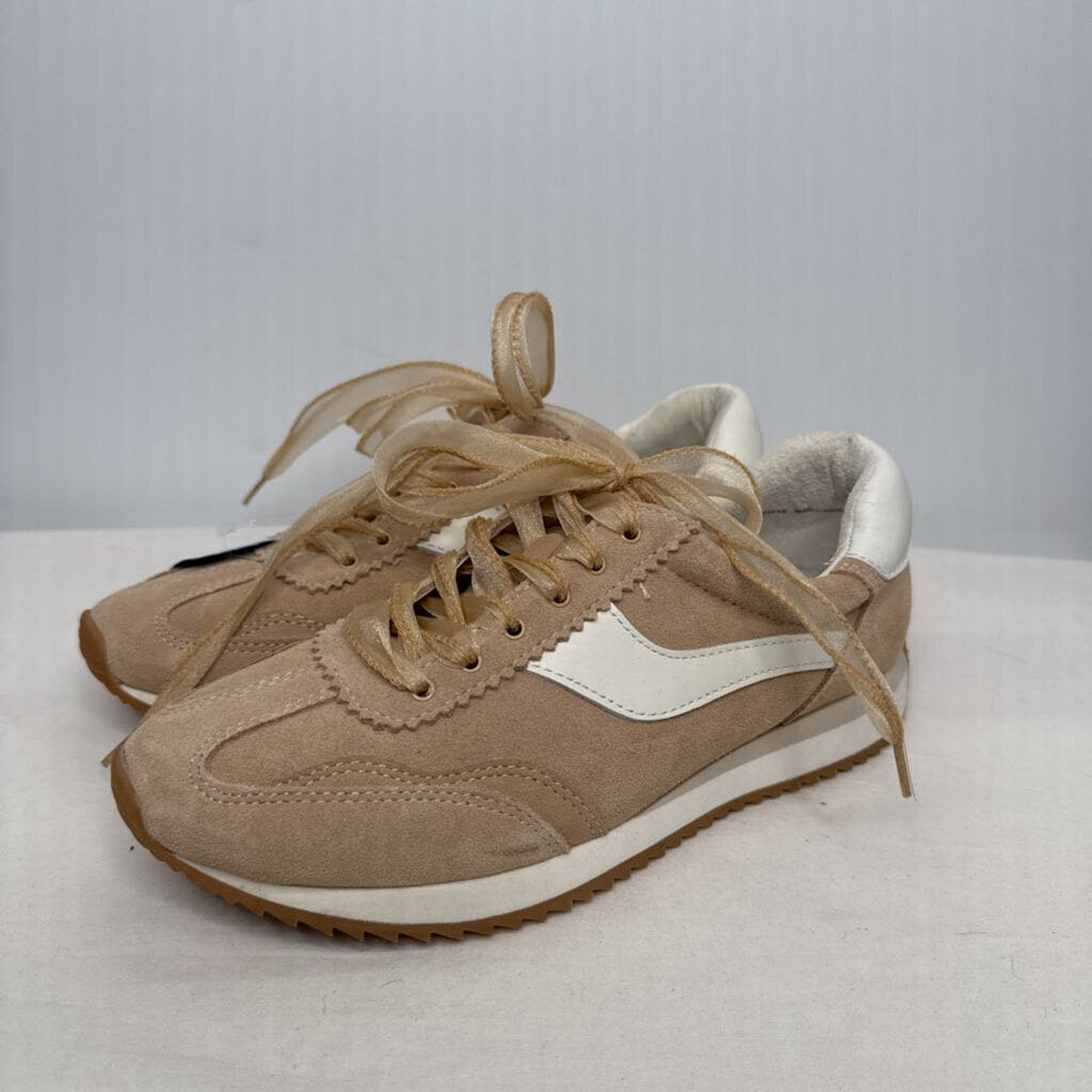 Dolce Vita Shoes 9.5 Beige/White