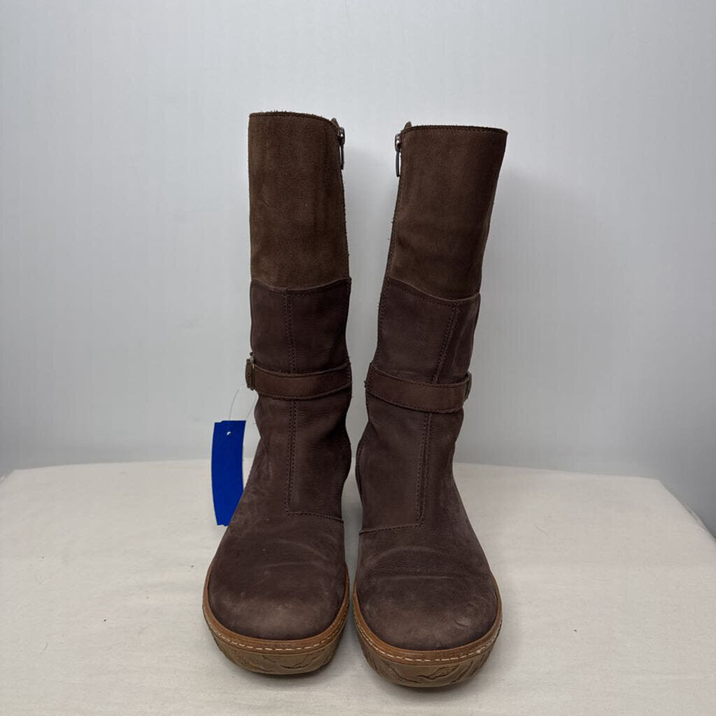 Boots 8 Brown