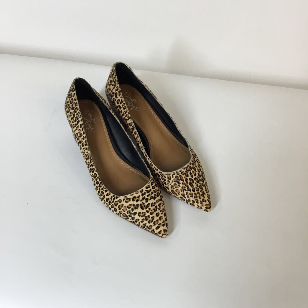 Crown Vintage Shoes 6.5 Animal Print