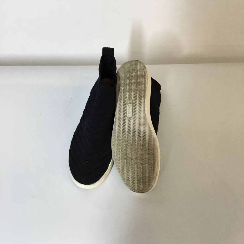 White Mountain Shoes 7 Black