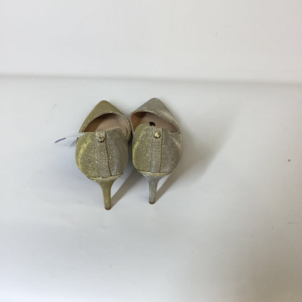 Jones New York Shoes 8 Gold