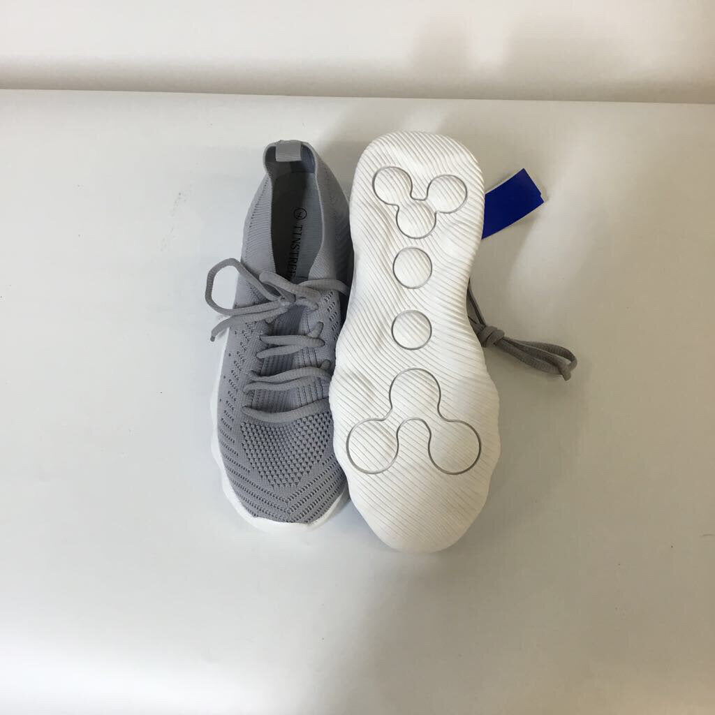 Shoes 7 Grey