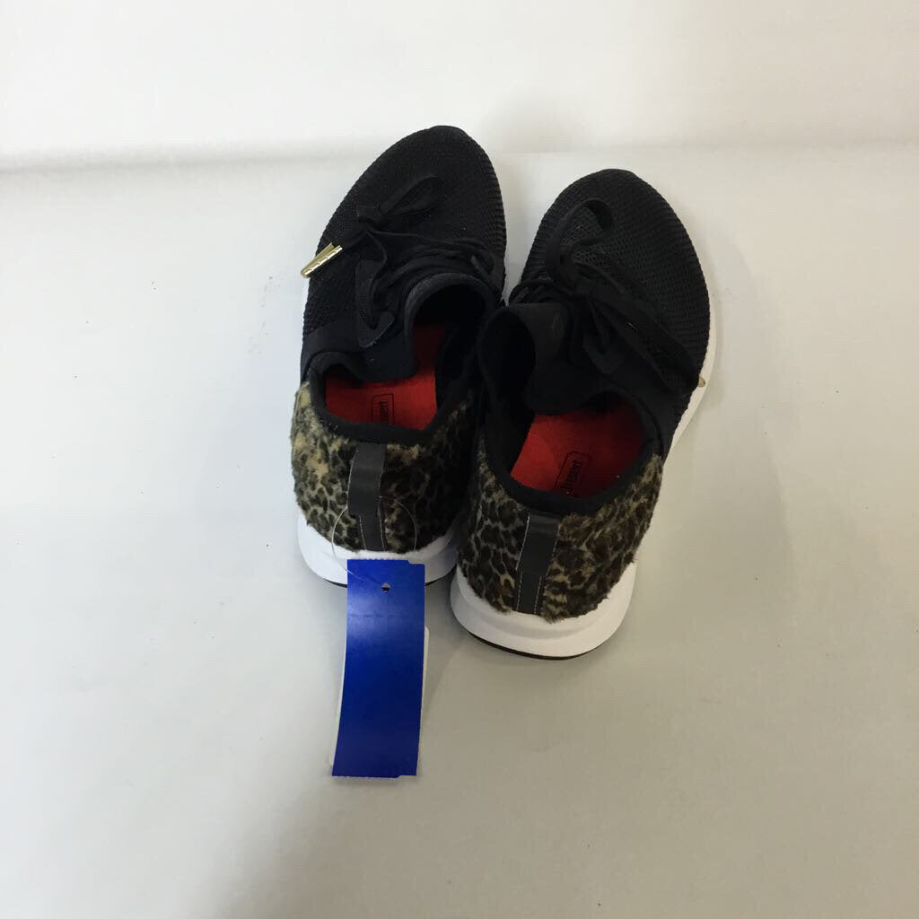 New Balance Shoes 7 Black/Animal print