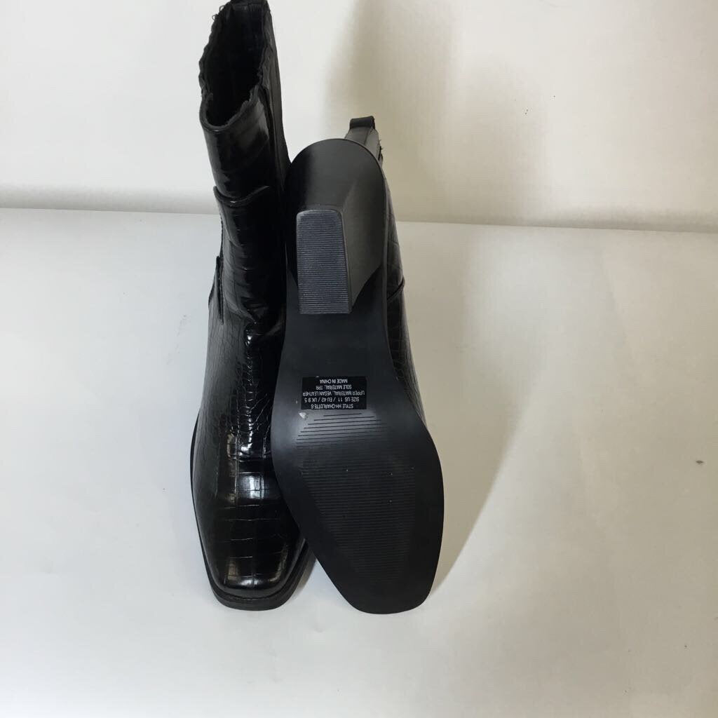 H by Halston Boots 11 Black