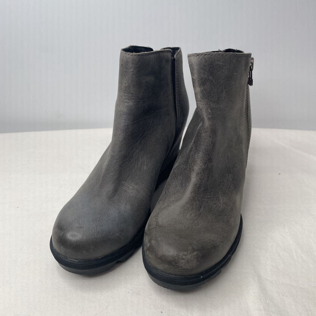 Sorel Boots 7 Gray