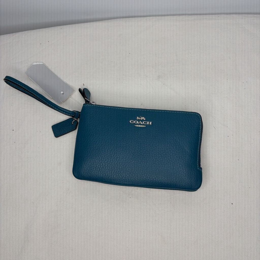 Coach Wallet Wristlet Teal Pebbled Leather