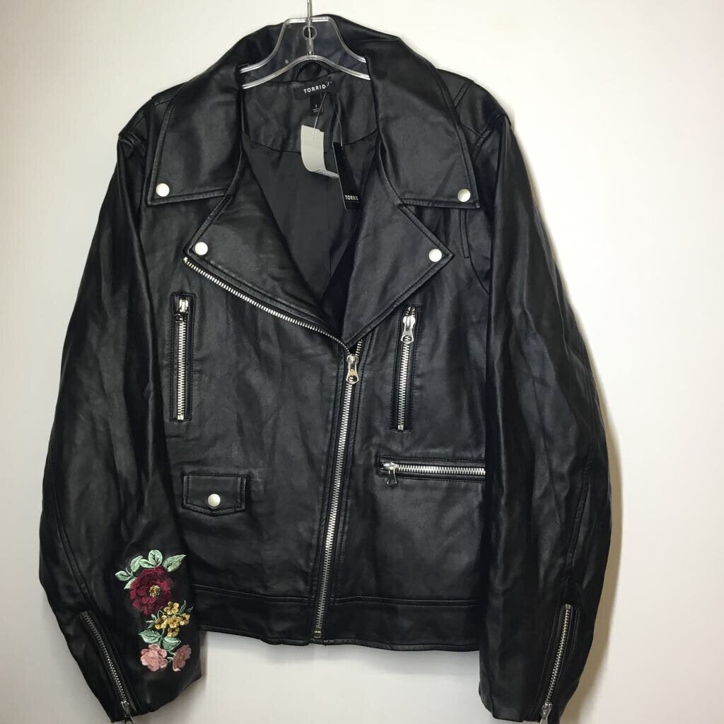 Torrid Outerwear 4X Plus Black Leather