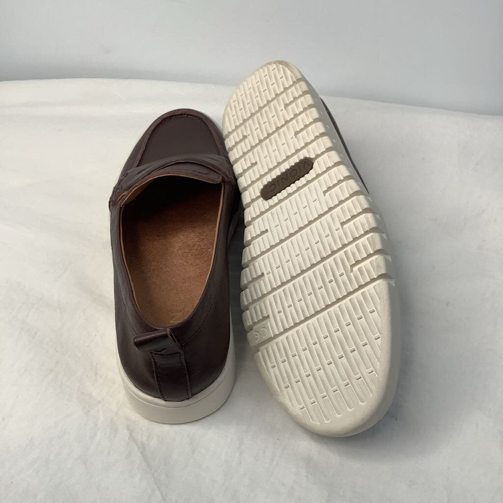 Vionic Shoes 7 Brown/White