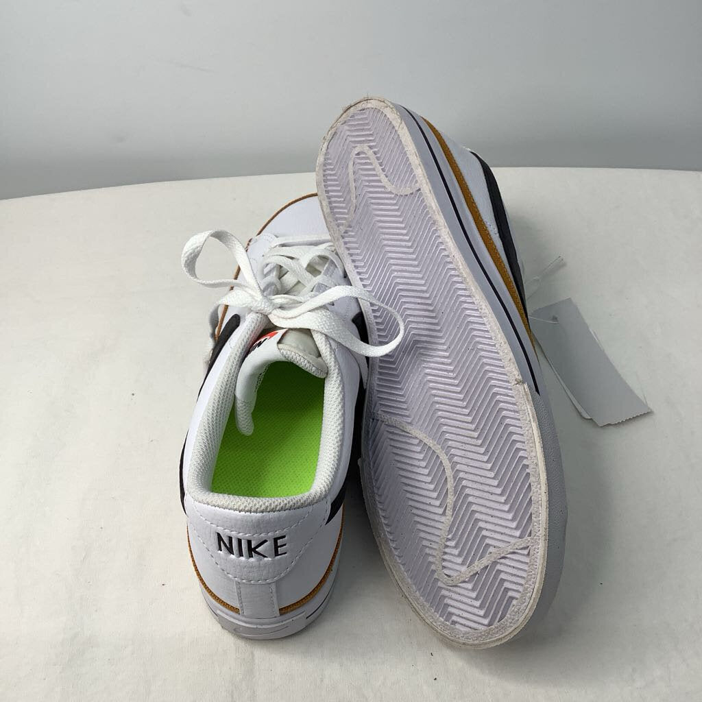Nike Shoes 9.5 White