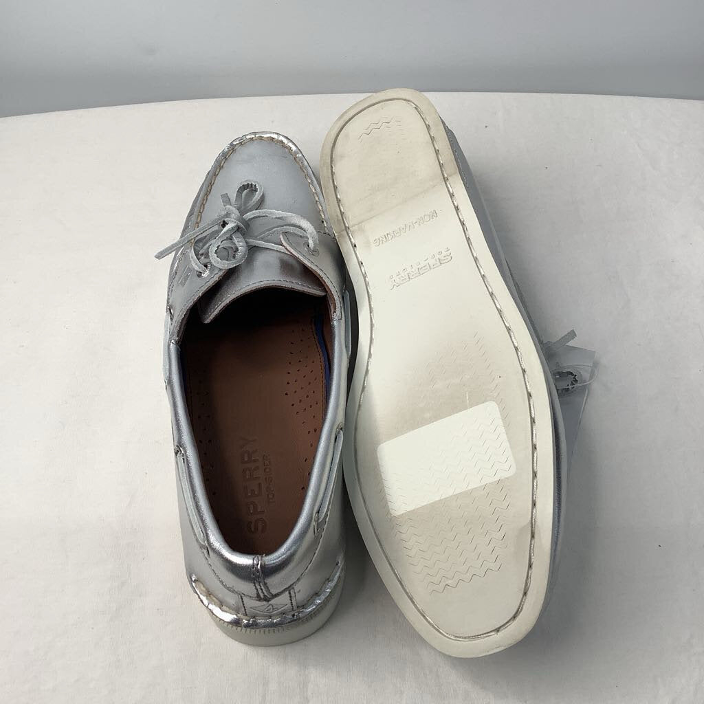 Sperry Shoes 10 Silver