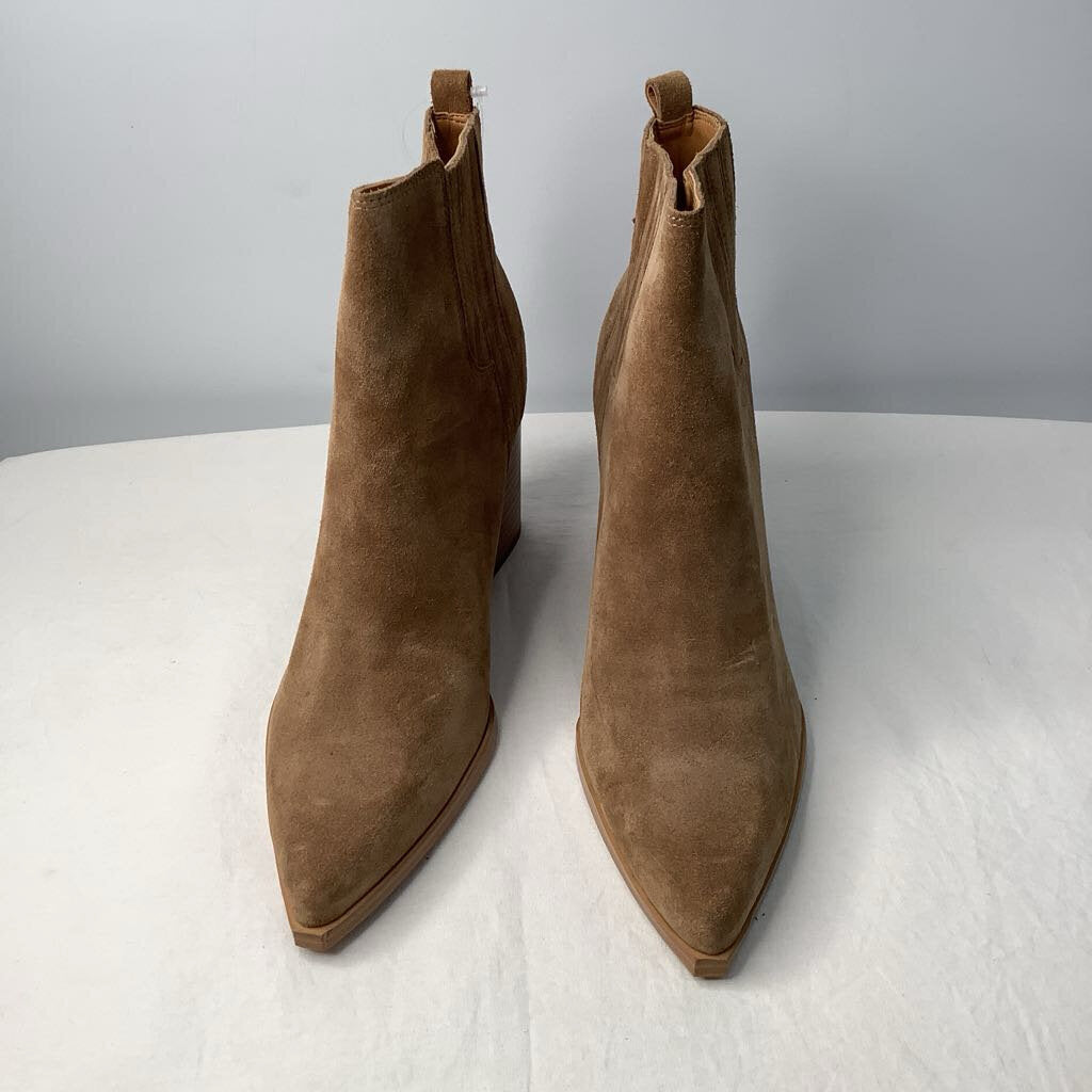 Marc Fisher Boots 11 Brown