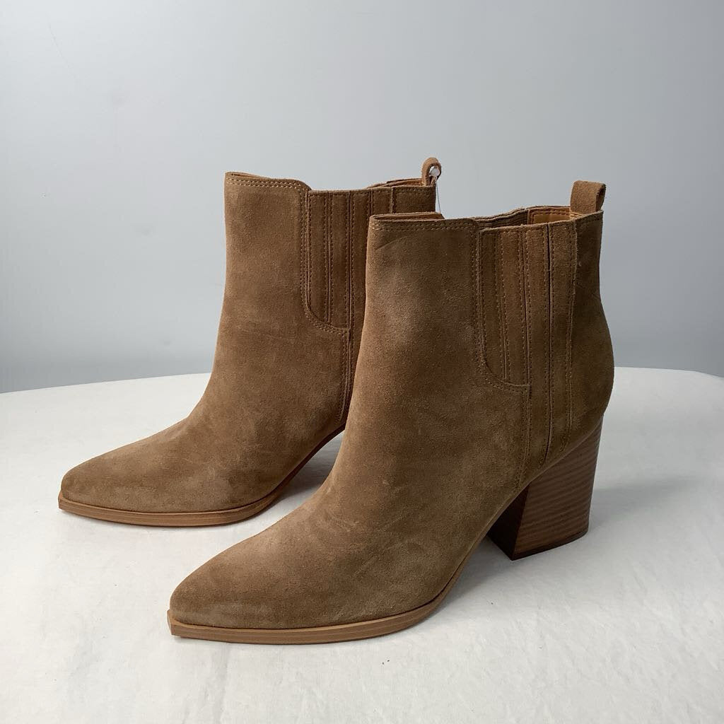 Marc Fisher Boots 11 Brown