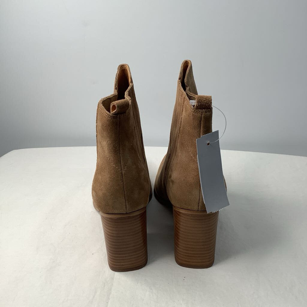 Marc Fisher Boots 11 Brown