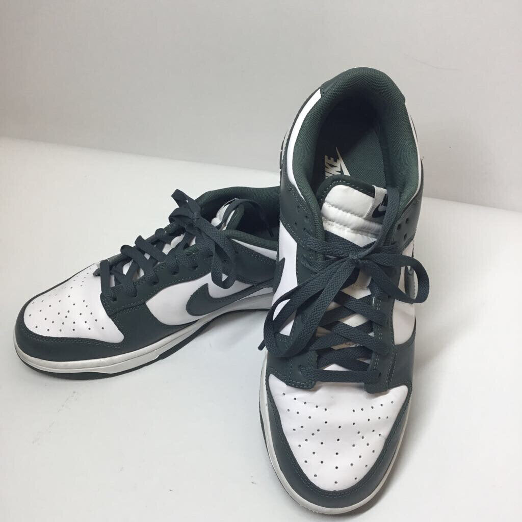 Nike Shoes 9.5 Green/White